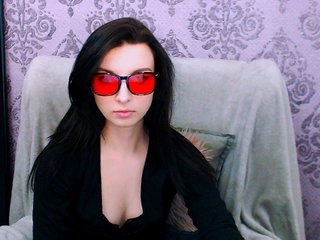 VirginLuna Porn Show