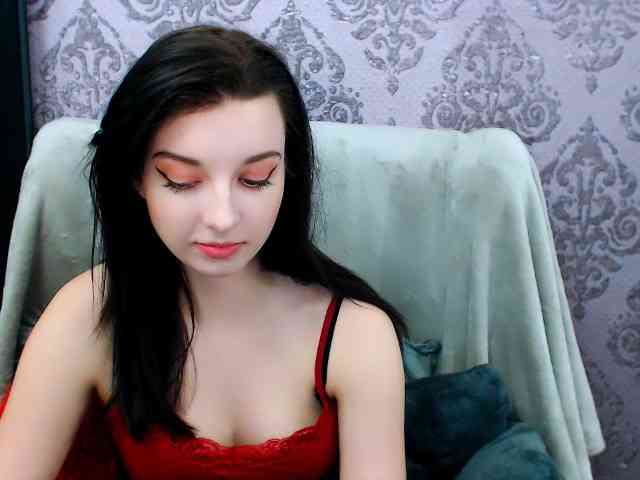 VirginLuna webcam