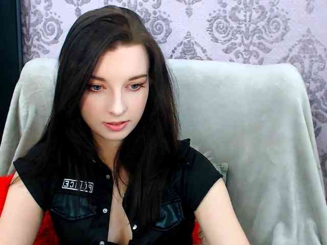 VirginLuna webcam