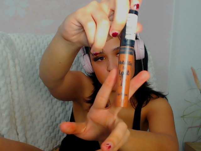 RosieSpark's BongaCams show and profile