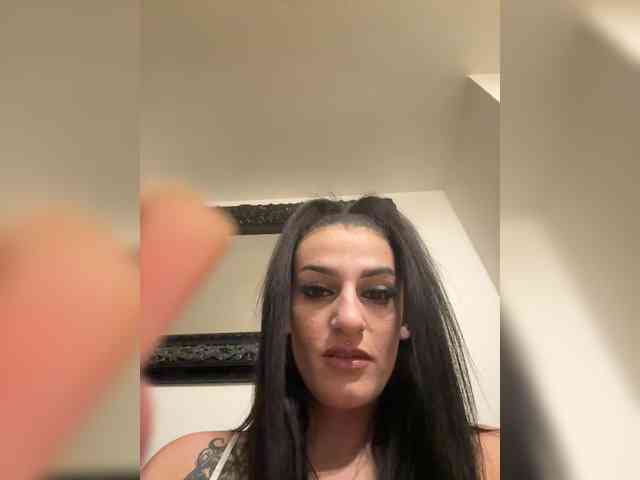 Cassy17 Live Webcam on BongaCams