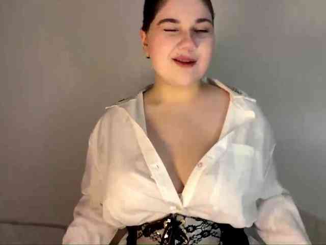 LunaBlakes Live Webcam on BongaCams