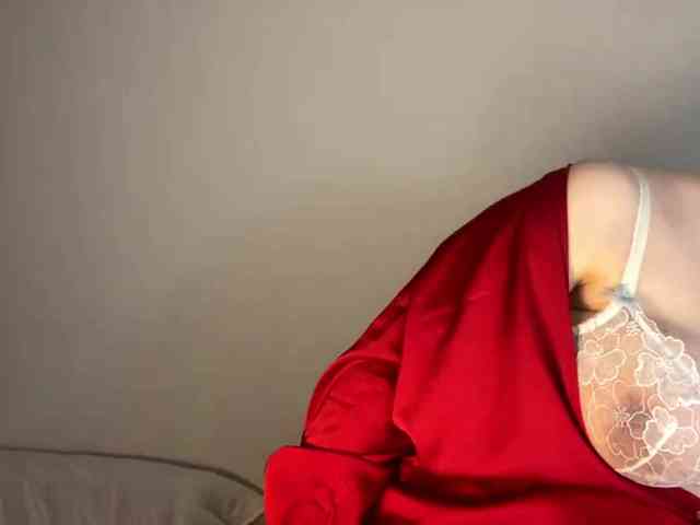 LunaBlakes Live Webcam on BongaCams