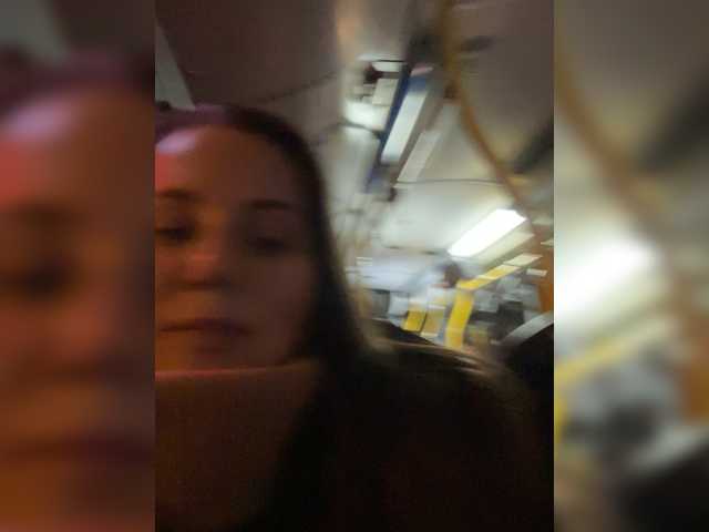 Girlaa's BongaCams show and profile