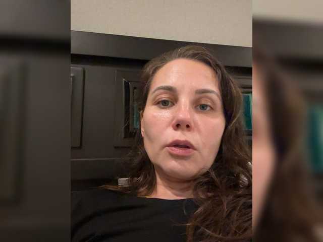 Girlaa's BongaCams show and profile