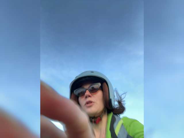 Girlaa's BongaCams show and profile