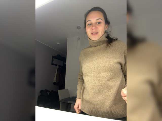 Girlaa's BongaCams show and profile