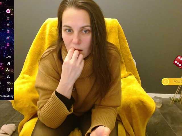 Girlaa's BongaCams show and profile