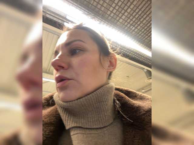 Girlaa's BongaCams show and profile