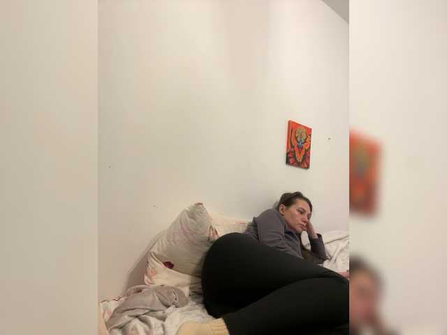 Girlaa's BongaCams show and profile