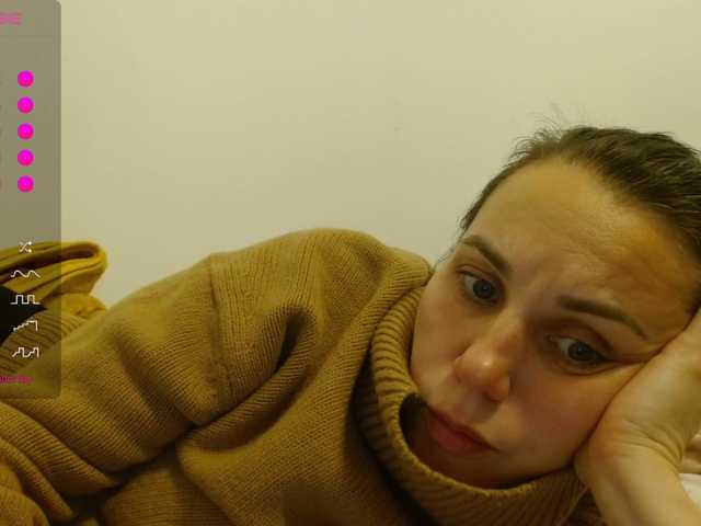 Girlaa's BongaCams show and profile