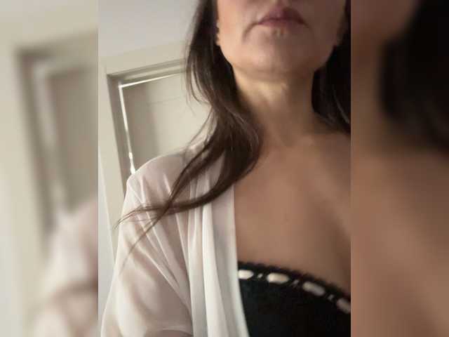 Girlaa's BongaCams show and profile