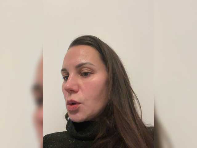 Girlaa – webcam model profile photo