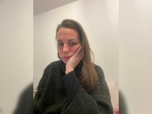 Girlaa's BongaCams show and profile