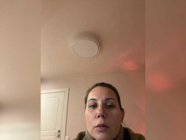 Girlaa's BongaCams show and profile