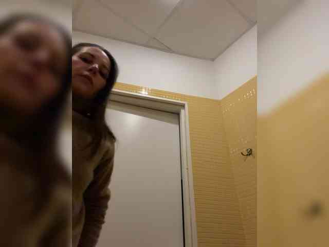 Girlaa Live Webcam on BongaCams