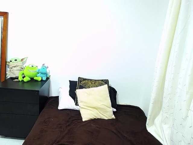 Giogiocapriati's BongaCams show and profile