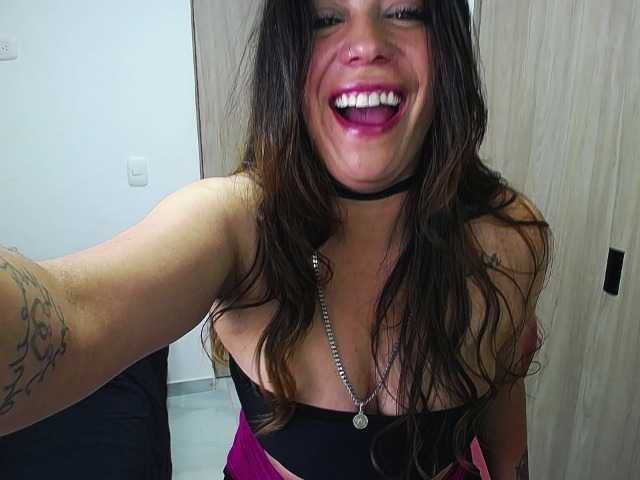 Giogiocapriati from BongaCams is Freechat