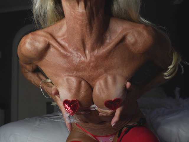 thesiennadiamond from BongaCams is Freechat