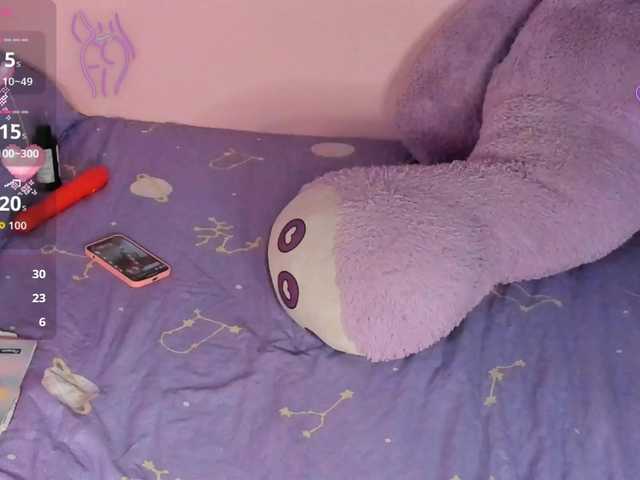 Maddyjhonsson's BongaCams show and profile