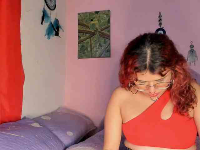 Maddyjhonsson webcam