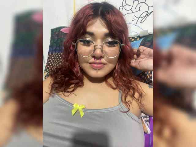 Maddyjhonsson webcam