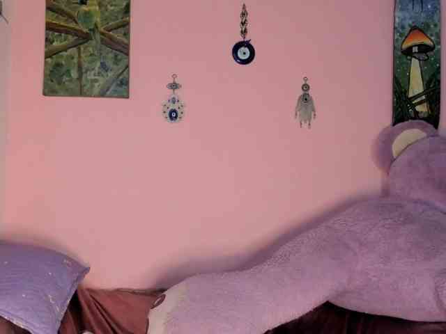 Maddyjhonsson webcam