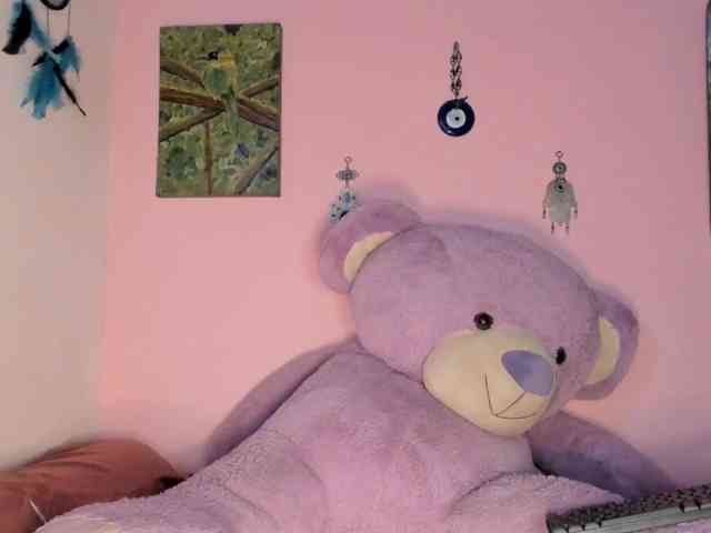 Maddyjhonsson webcam