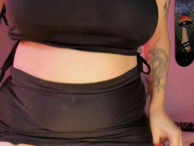 Maddyjhonsson webcam