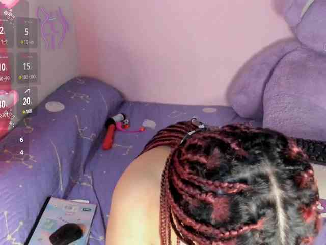 Maddyjhonsson webcam