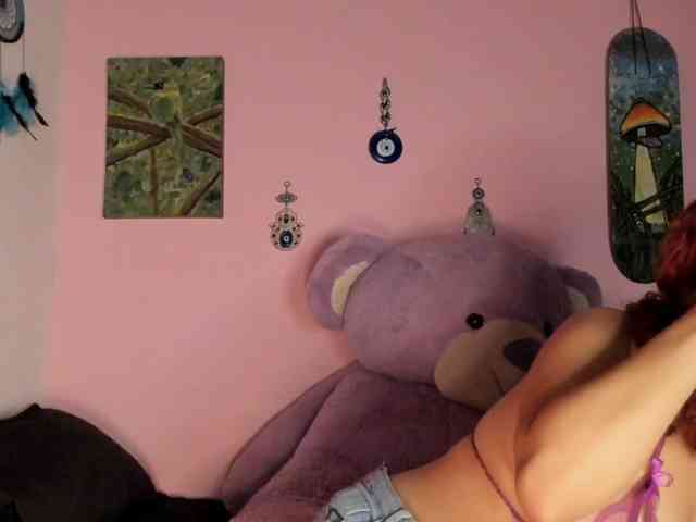 Maddyjhonsson webcam