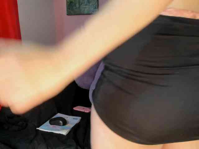 Maddyjhonsson webcam