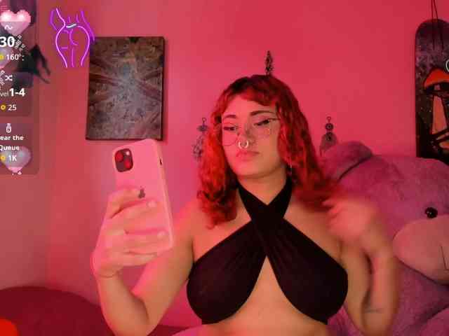 Maddyjhonsson webcam