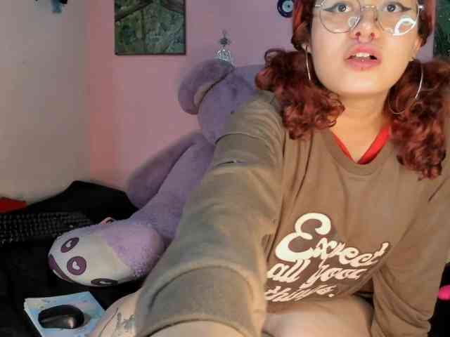 Maddyjhonsson webcam