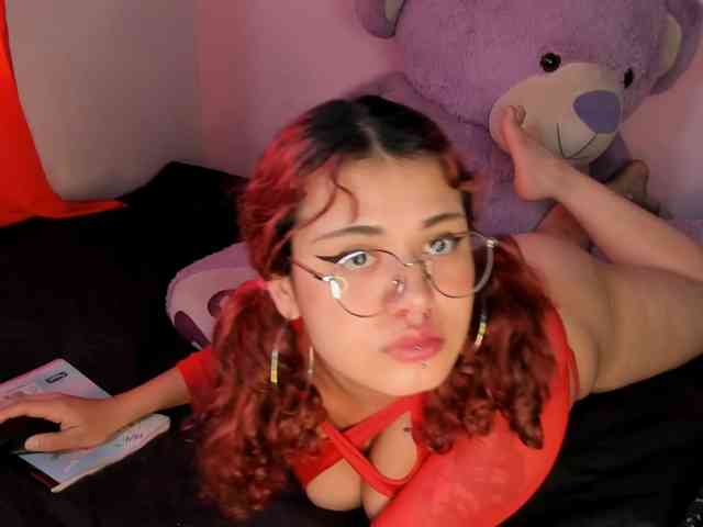 Maddyjhonsson webcam