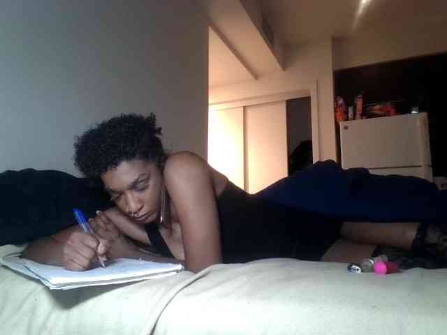 therayerevealed Live Webcam on BongaCams