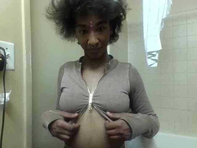 therayerevealed webcam