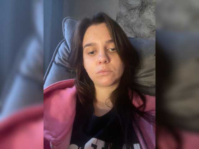 Florensi's BongaCams show and profile