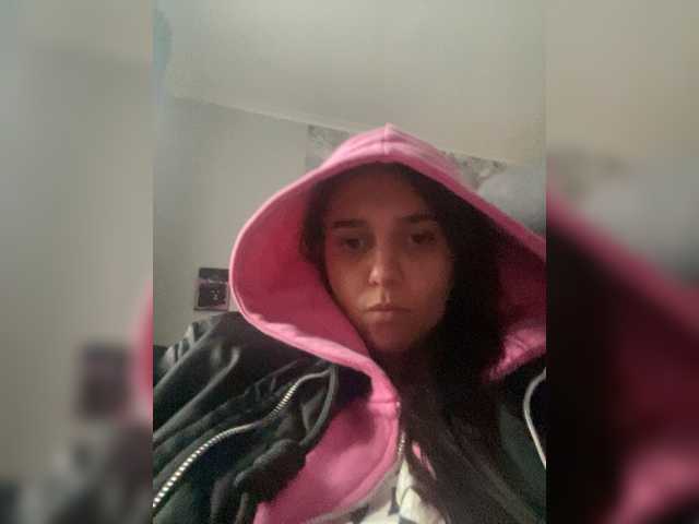 Florensi's BongaCams show and profile