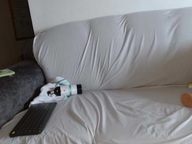 vanessa-aniston's BongaCams show and profile