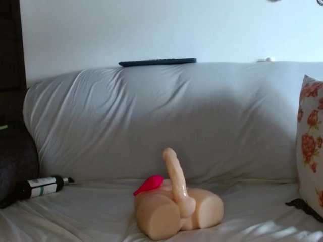 vanessa-aniston's BongaCams show and profile