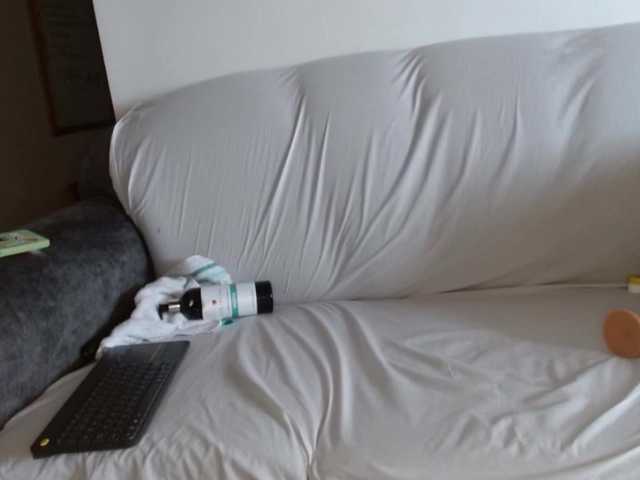 vanessa-aniston Live Cam on BongaCams