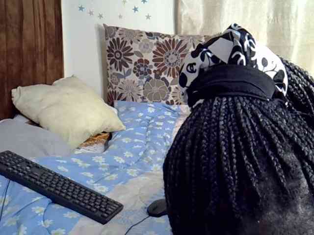 PetiteKitty PetiteKitty