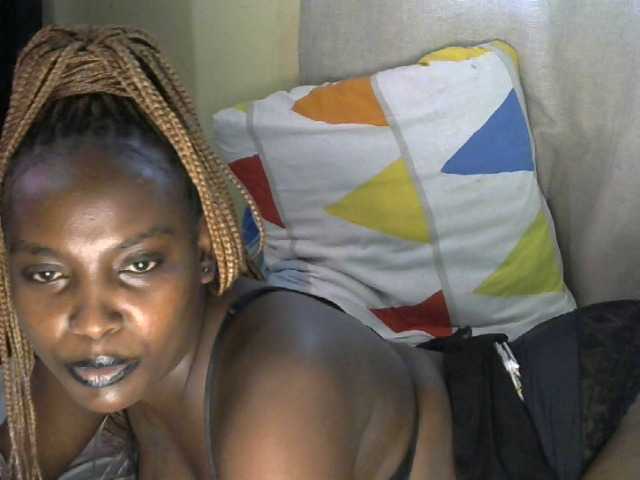 Nubianbby webcam bongacams model stream image