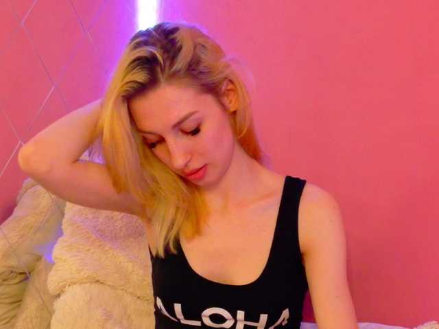 Syiaaa's BongaCams show and profile