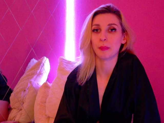 Syiaaa's BongaCams show and profile