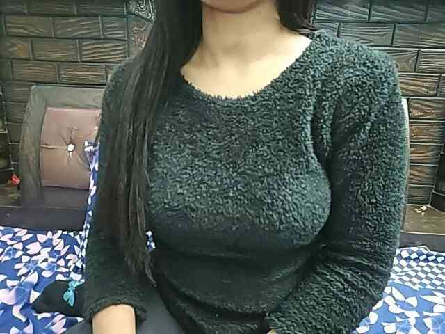 Dollmeenu Live Webcam on BongaCams