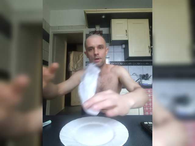 KamilKamila