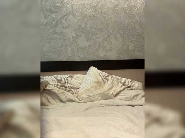 AnnBell's BongaCams show and profile