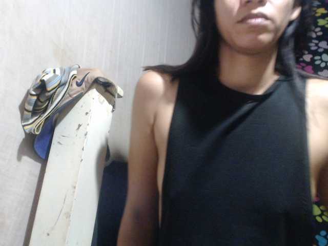 Elizabeth-a's BongaCams show and profile